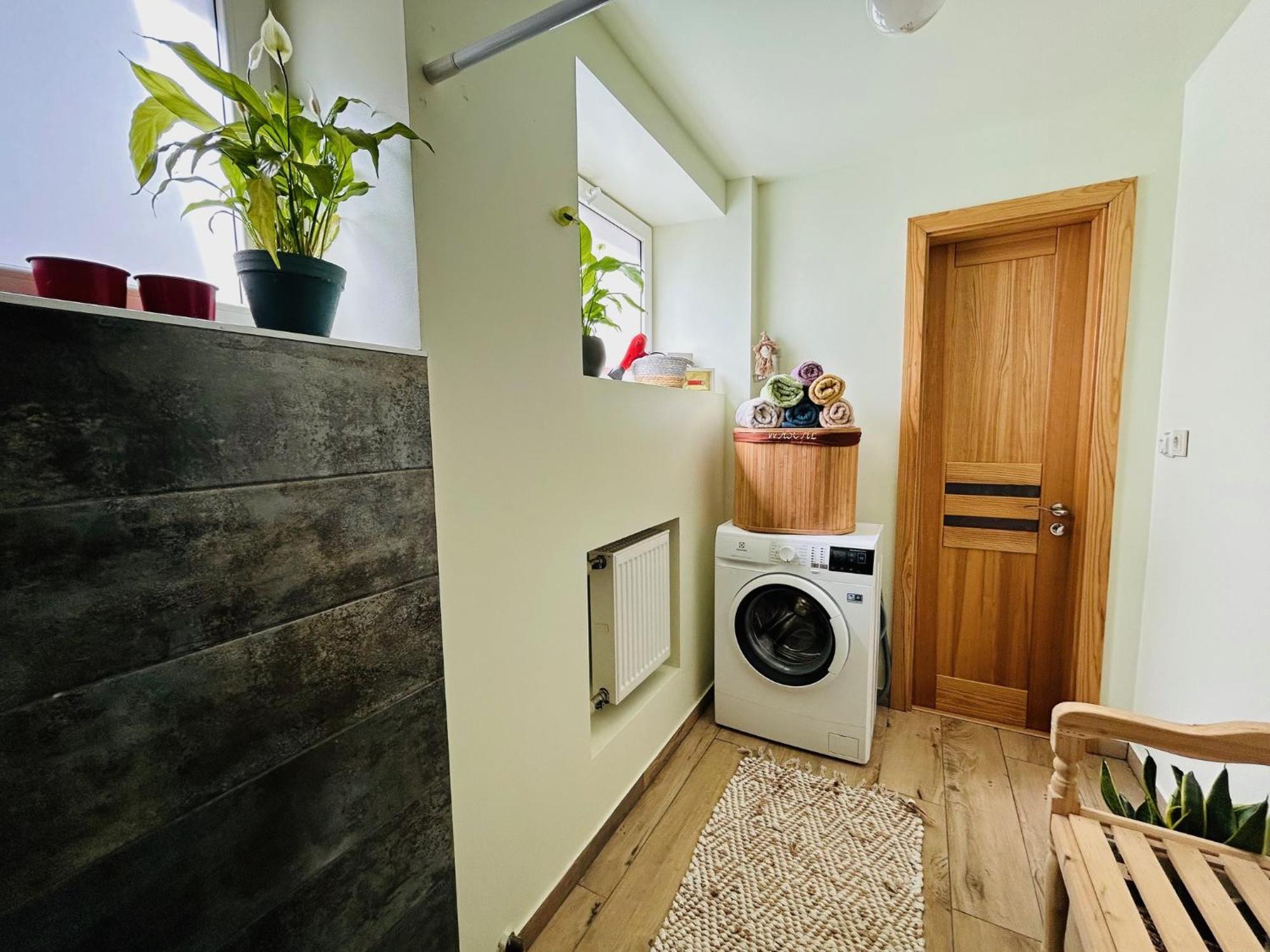 Three Bedroom With Two Terraces For 7People+Baby Kaunas Esterno foto