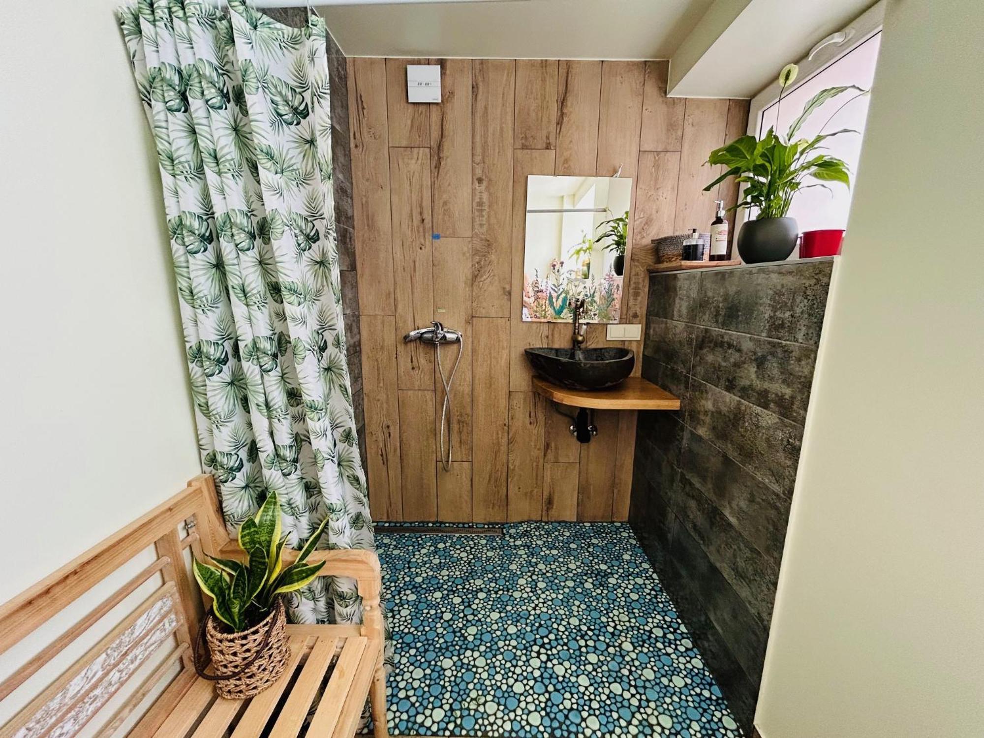 Three Bedroom With Two Terraces For 7People+Baby Kaunas Esterno foto